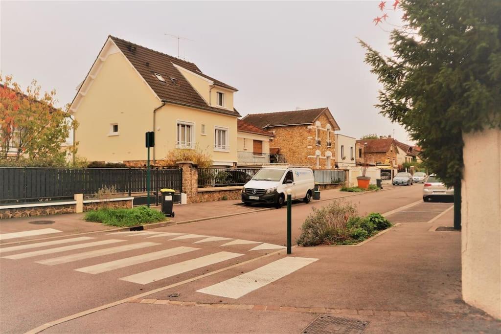 Appartement Duplex Proche Disney Et Paris Vaires-sur-Marne Eksteriør bilde